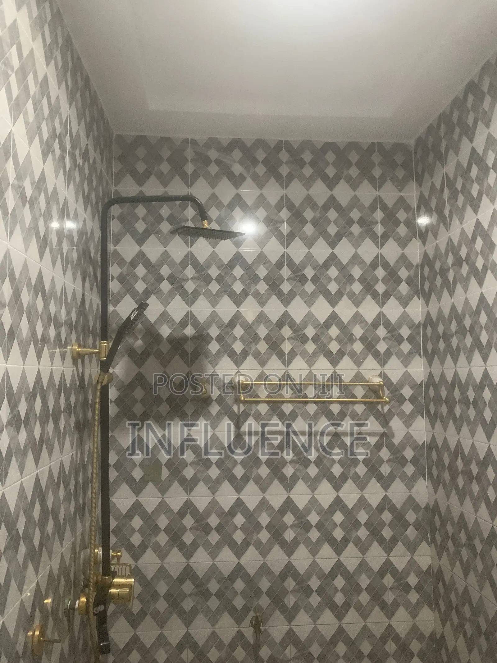 1bdrm Apartment in Lakeside, East Legon for rent