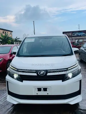 Toyota Voxy 2015 White