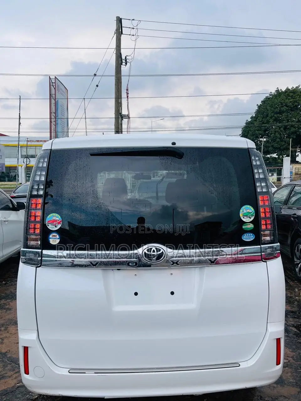 Toyota Voxy 2015 White