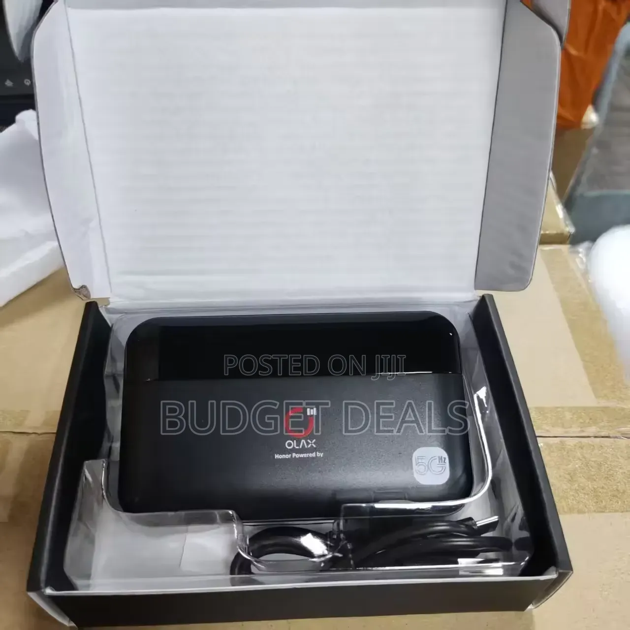 Olax M100 Pocket 4g Mifi + Power Bank