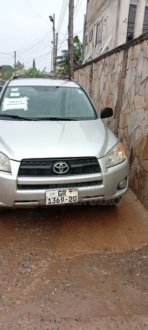 Toyota RAV4 2012 Silver