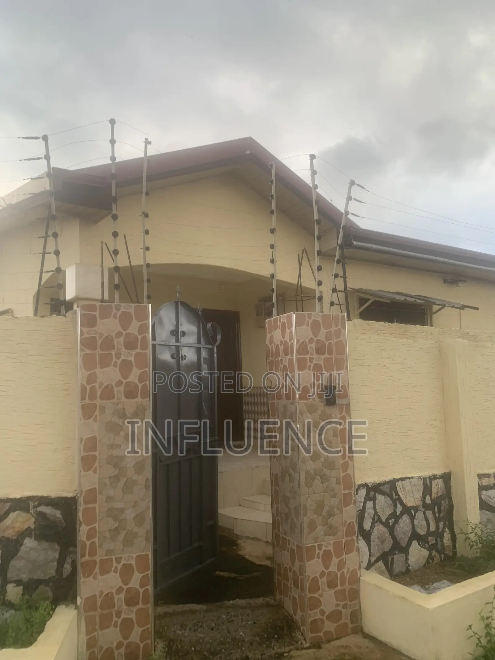 3bdrm House in Lakeside, East Legon for rent