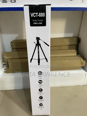 880 Tripod Stand