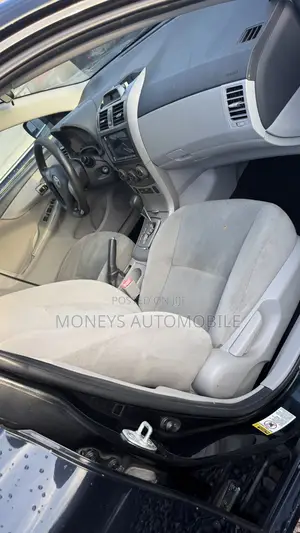 Toyota Corolla 2013 Black