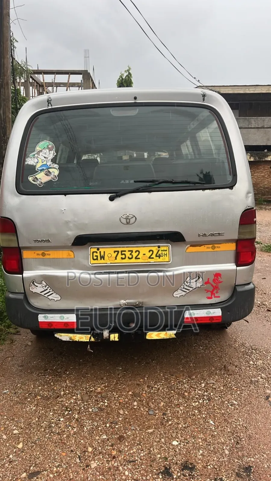 Toyota HiAce 2008 Red