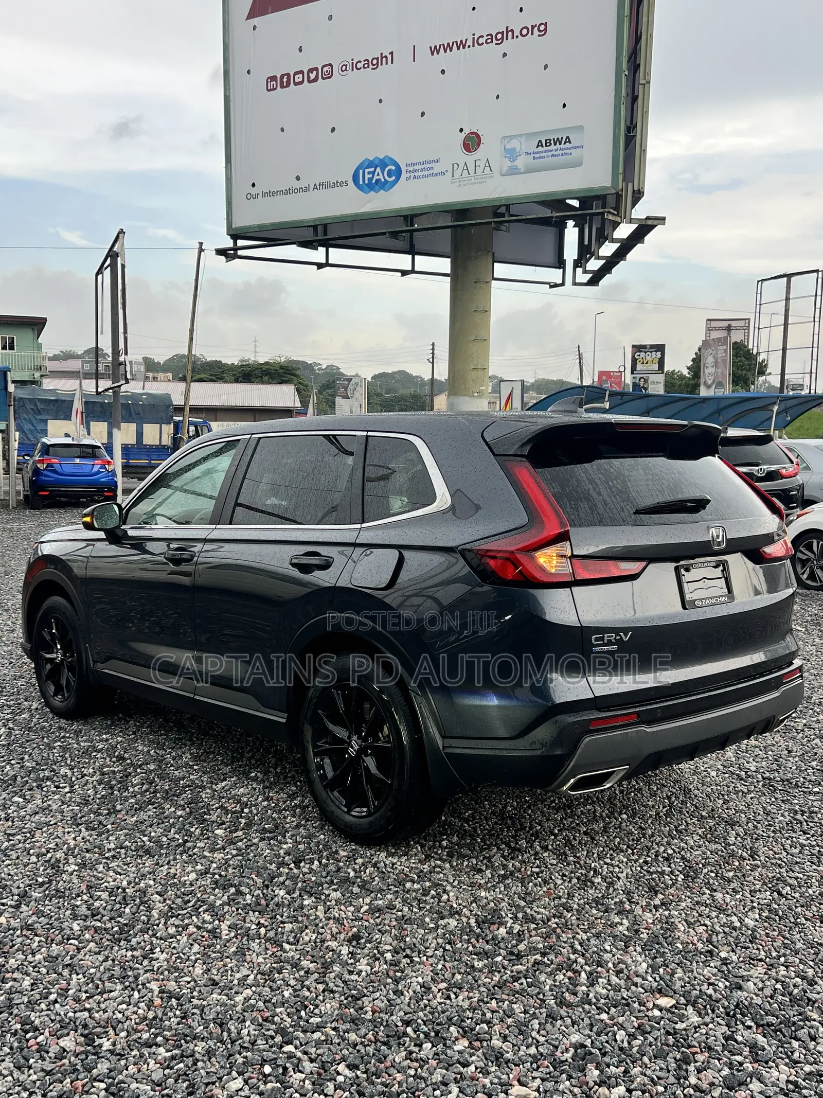 Honda CR-V 2024 Gray