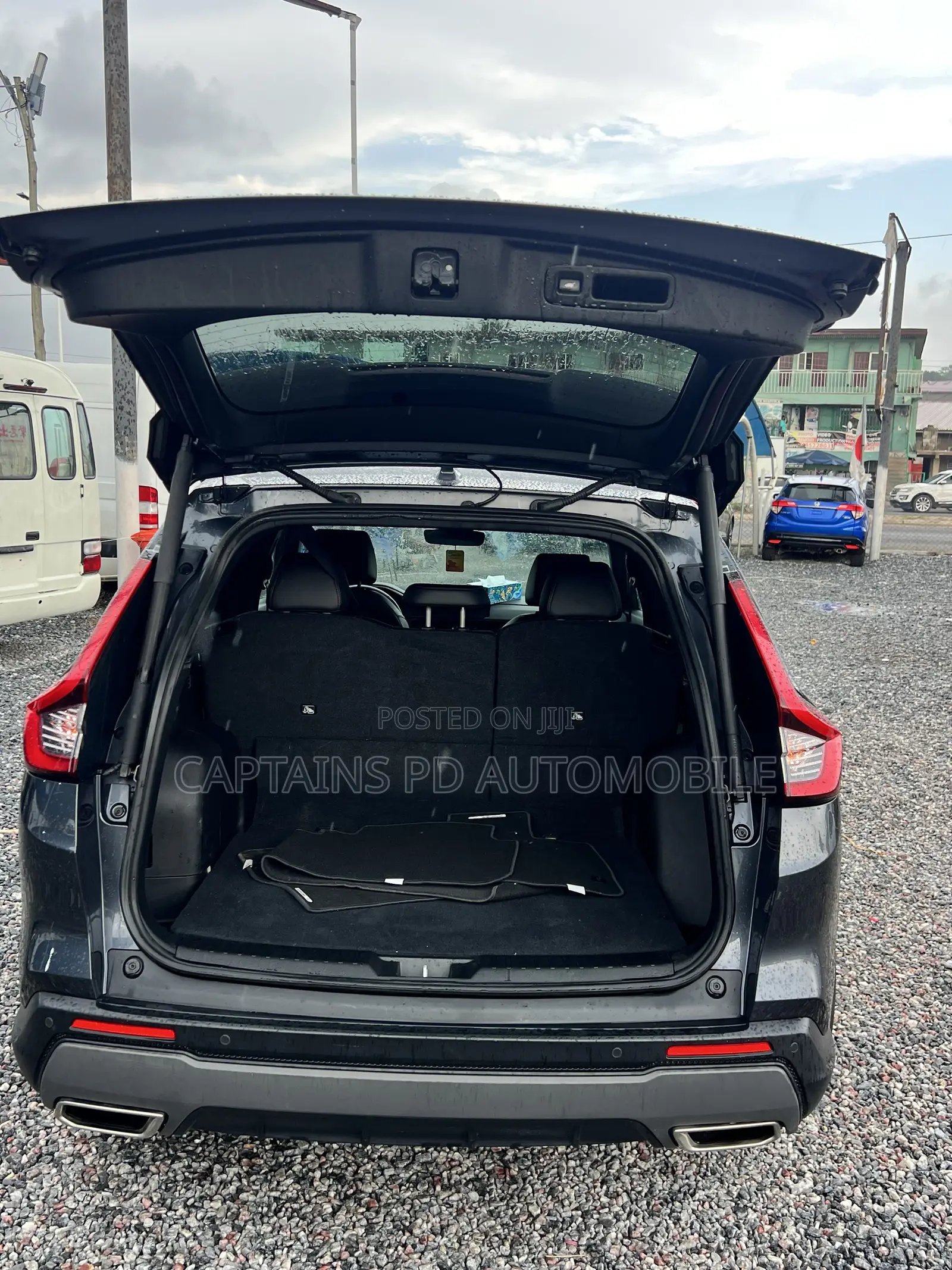 Honda CR-V 2024 Gray