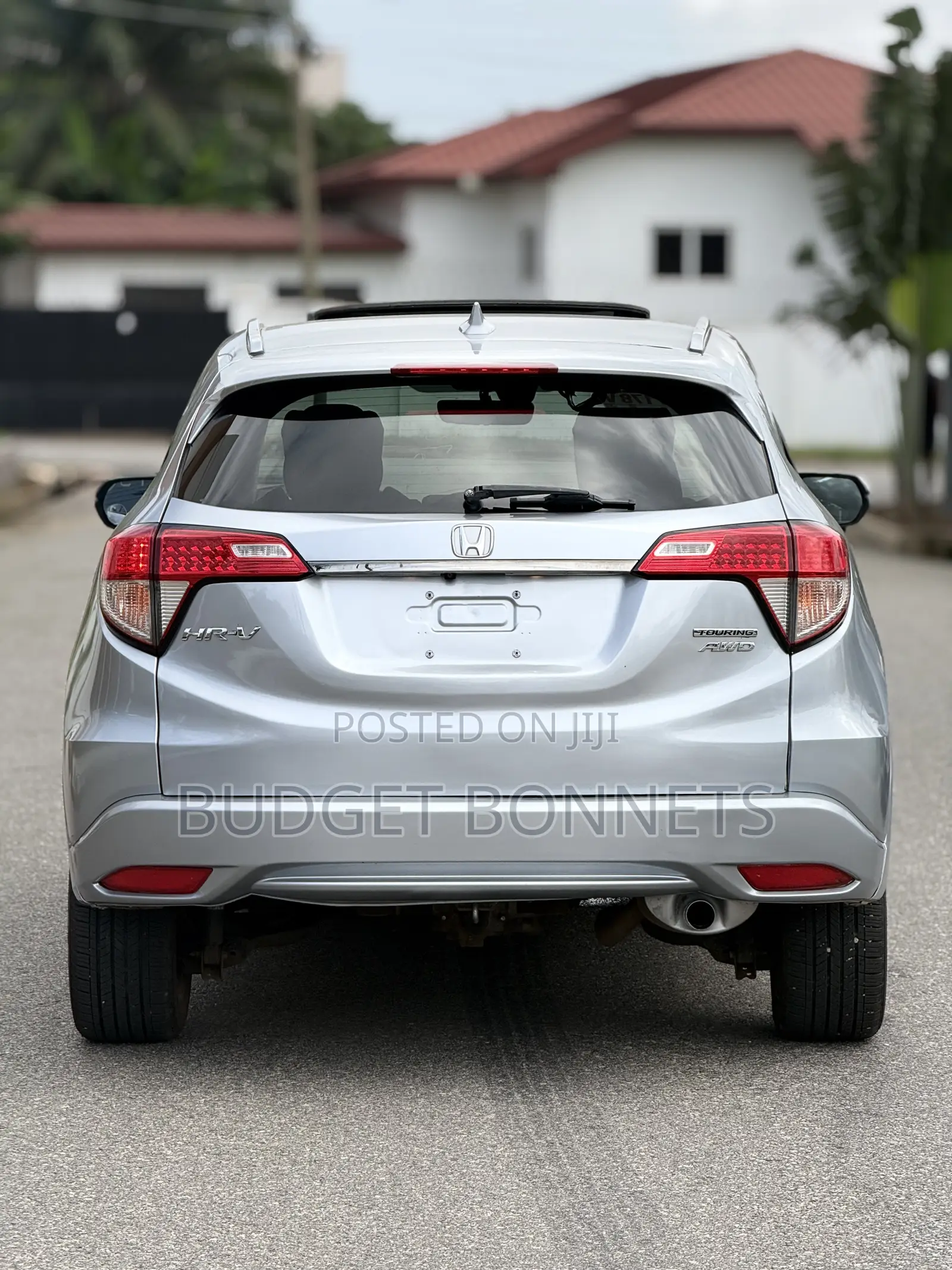 Honda HR-V Touring AWD 2019 Silver