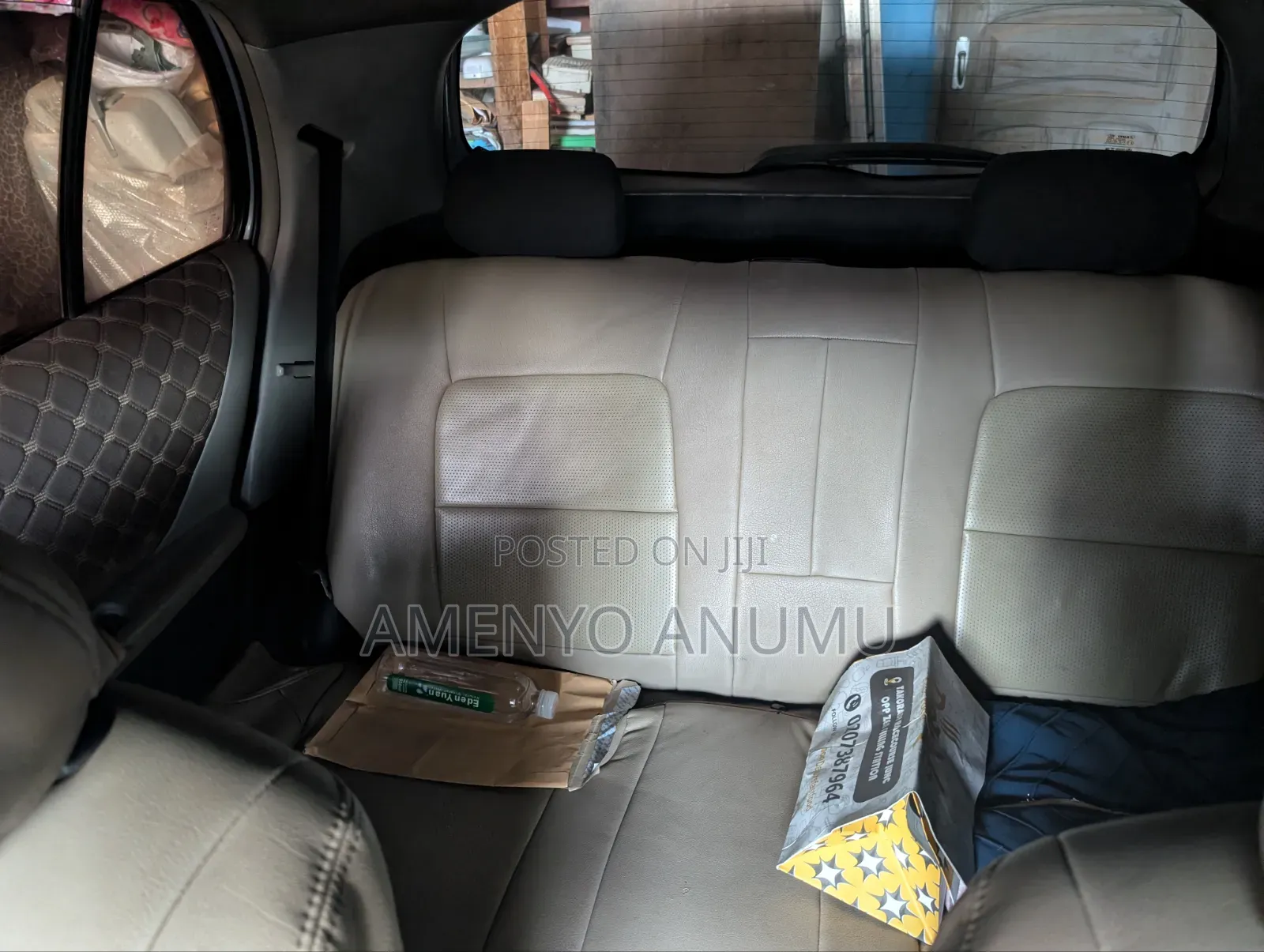 Toyota Vitz 2010 Silver