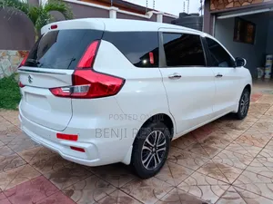 Suzuki Ertiga 2025 White