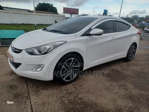 Hyundai Avante 2013 White