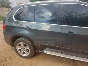 BMW X5 2011 Gray