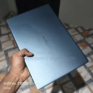 Laptop Acer Swift X 8GB AMD Ryzen 5 SSD 256GB