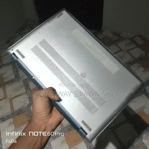 Laptop Acer Swift X 8GB AMD Ryzen 5 SSD 256GB