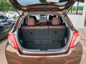 Toyota Vitz 1.3 AWD 5dr 2012 Brown