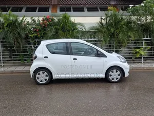 Toyota Aygo 2013 White