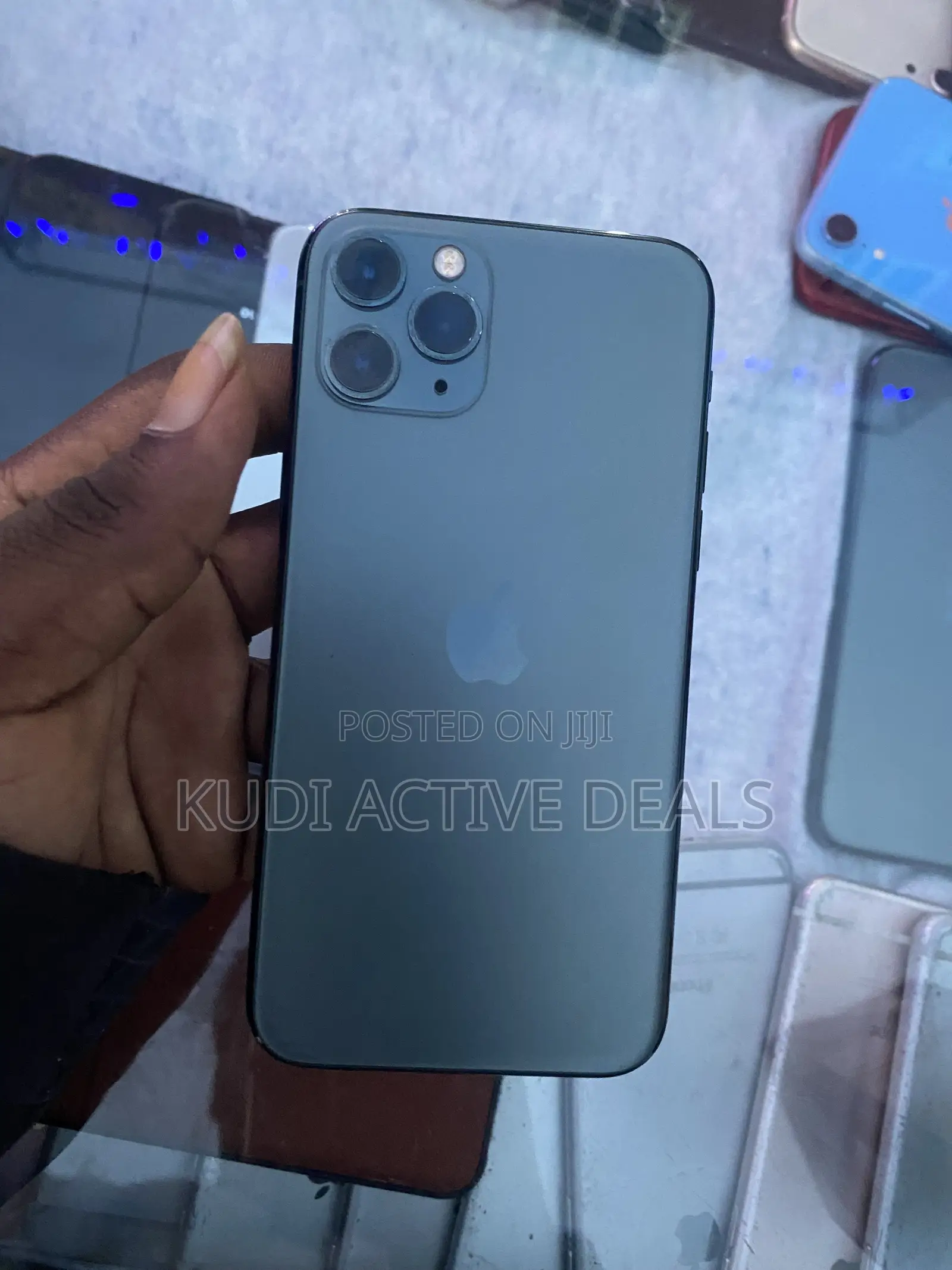 New Apple iPhone 11 Pro 64 GB Green