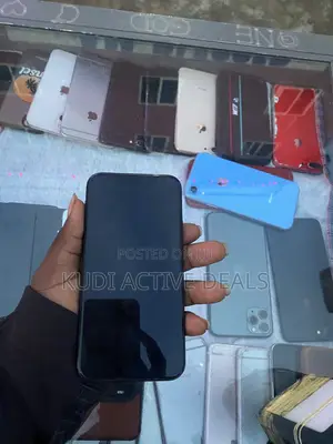 New Apple iPhone 11 Pro 64 GB Green