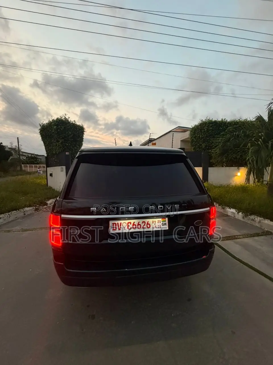 Land Rover Range Rover Vogue 2019 Blue