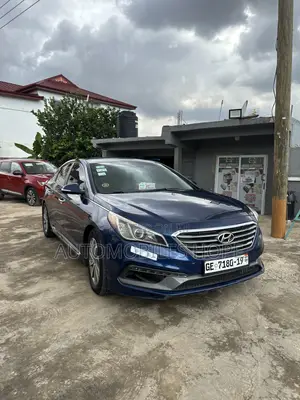 Hyundai Sonata Sport 4dr Sedan (2.4L 4cyl 6A) 2015 Blue