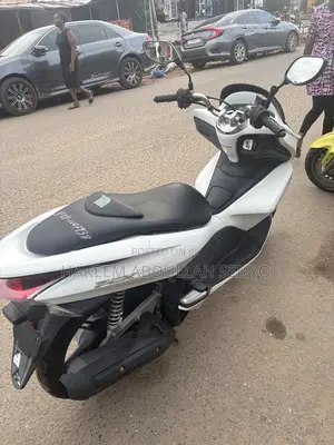 Honda 2020 White