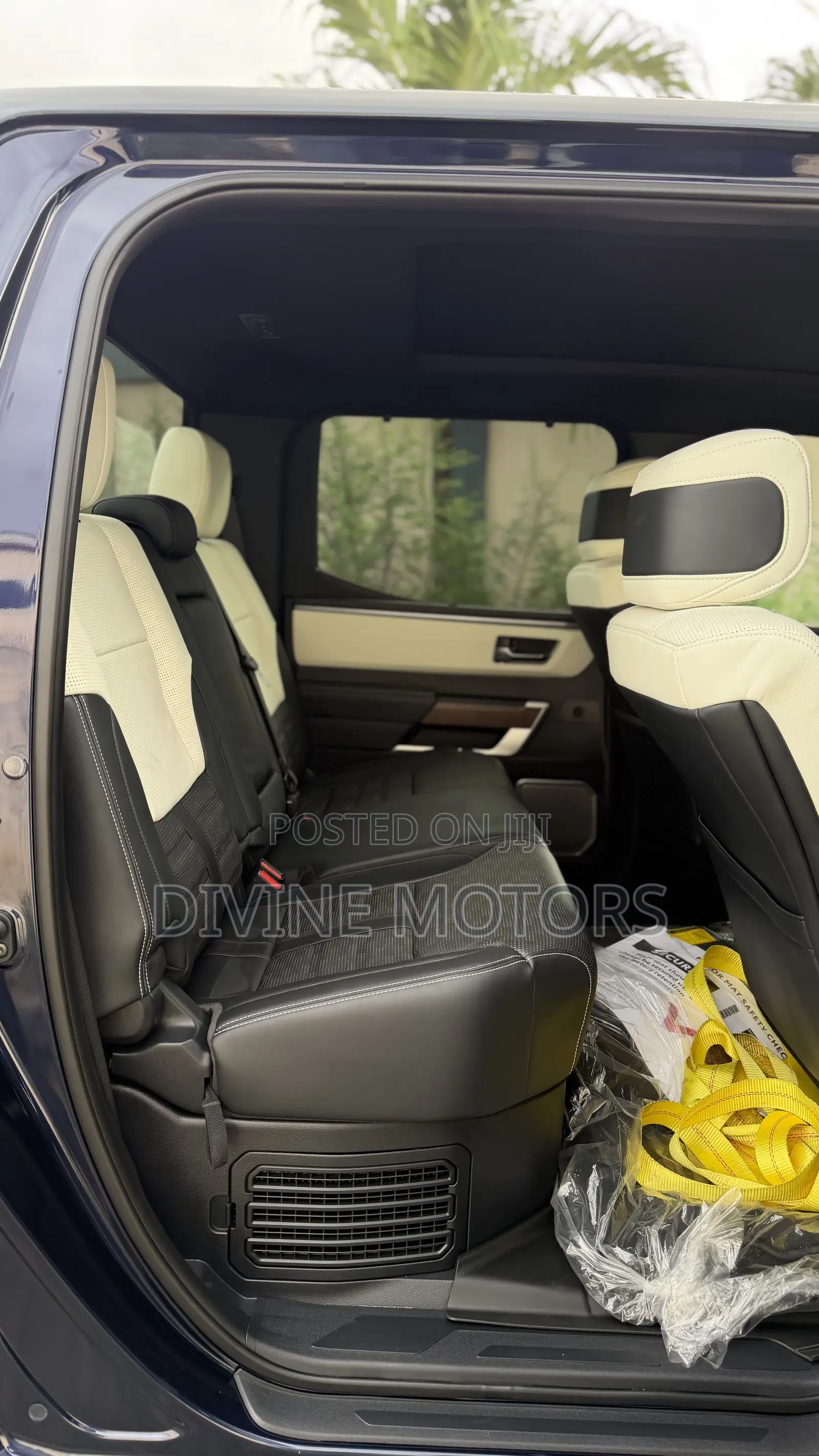 New Toyota Tundra Capstone CrewMax 4WD SB w/5.5' Bed (Hybrid) 2025 Blue