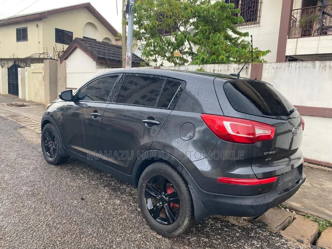 Kia Sportage LX 4dr SUV AWD (2.4L 4cyl 6A) 2013 Matt Black