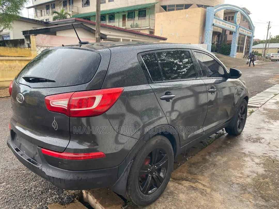 Kia Sportage LX 4dr SUV AWD (2.4L 4cyl 6A) 2013 Matt Black