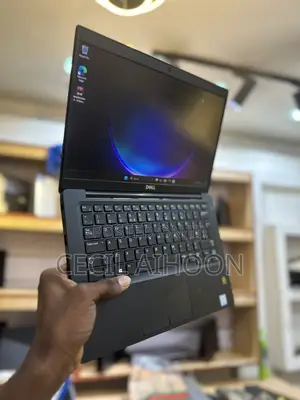 Laptop Dell Latitude 7390 8GB Intel Core i5 SSD 256GB