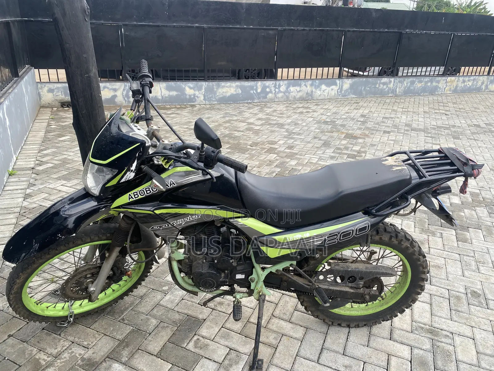 Motorcycle 2023 Green