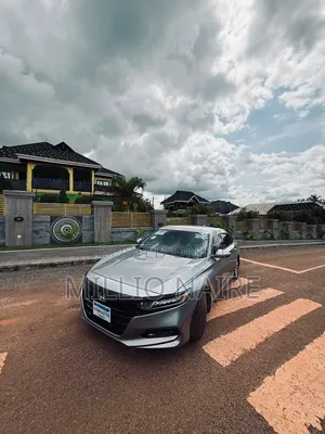 Honda Accord 2018 Silver