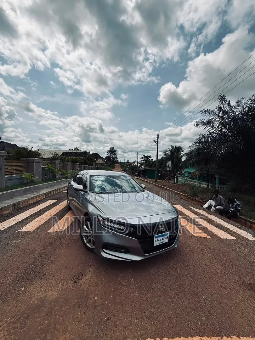 Honda Accord 2018 Silver
