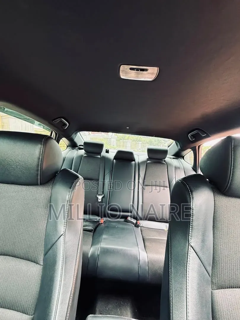 Honda Accord 2018 Silver