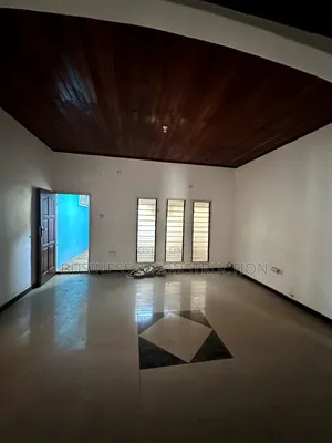 Furnished 5bdrm Mansion in Tema Metropolitan for rent