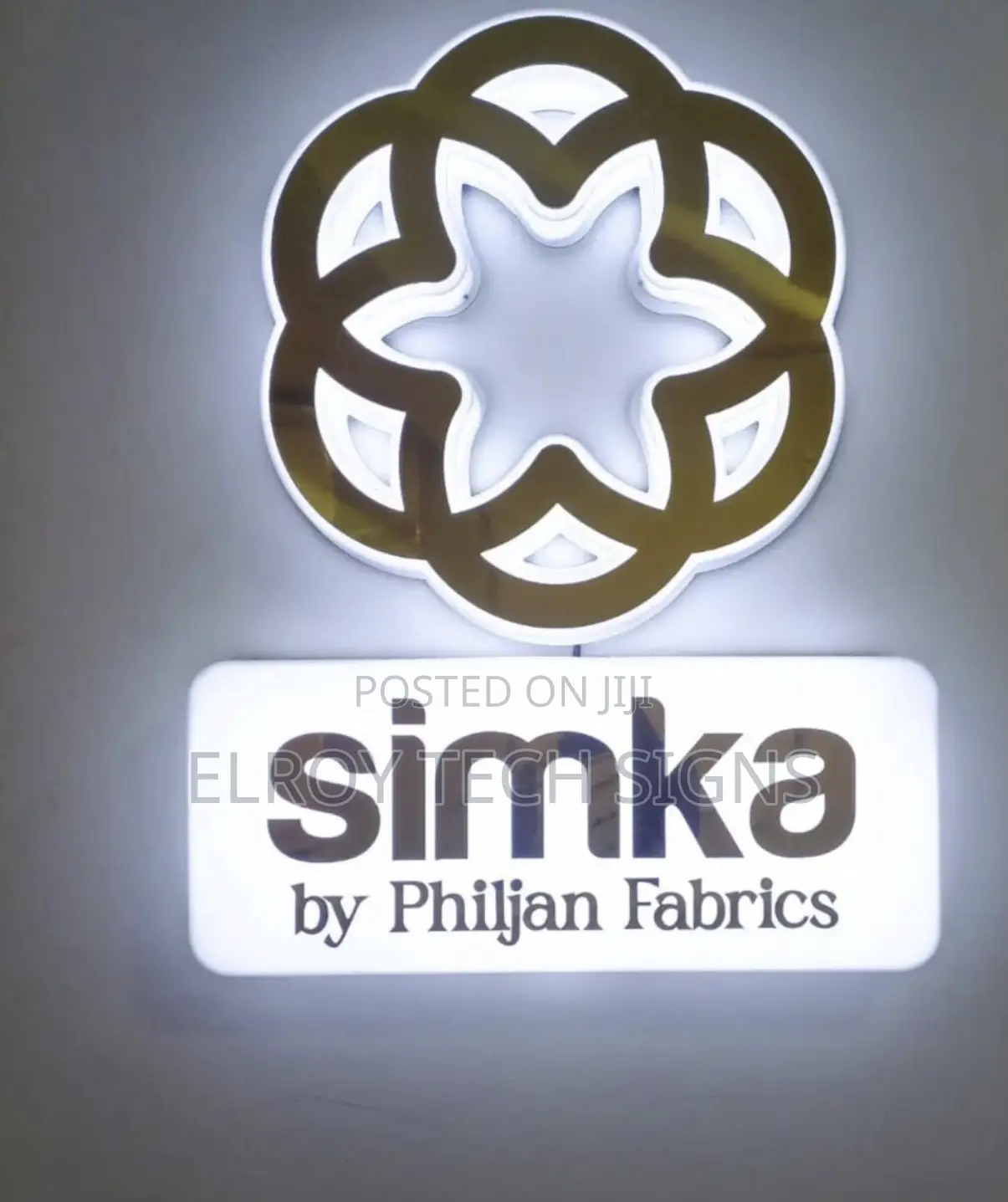 3d Signboard/ T Shirts Printed/ Paper Bags
