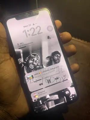 Apple iPhone 11 128 GB Red