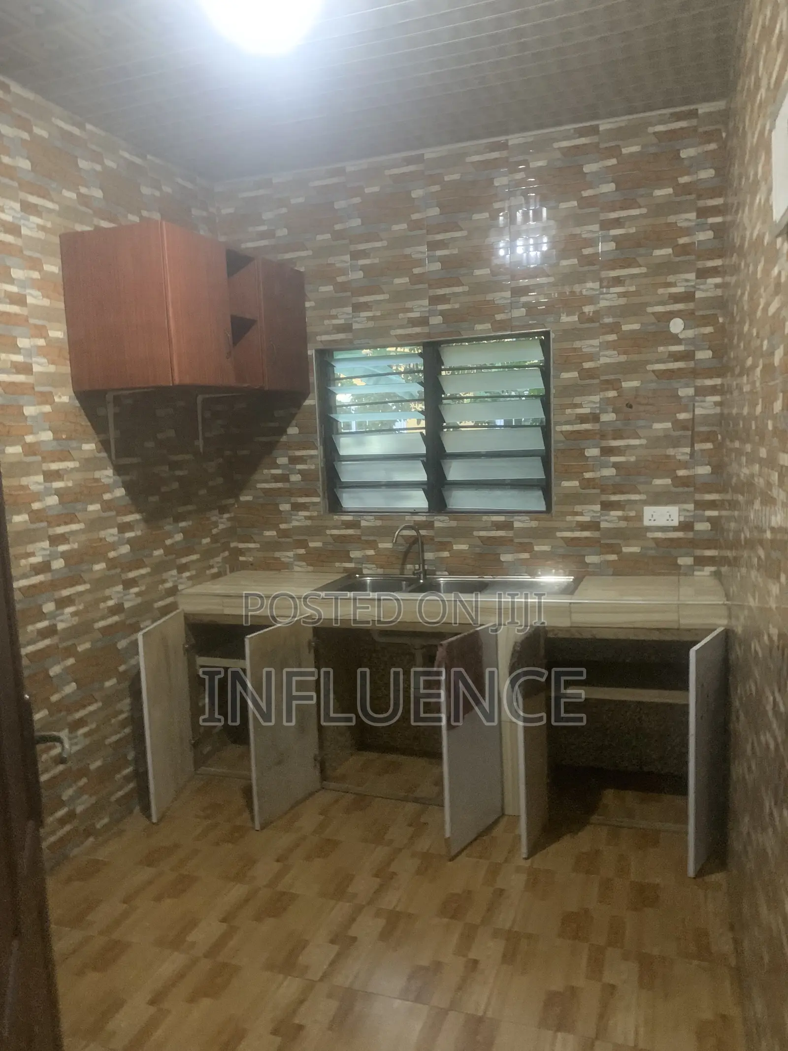 1bdrm Apartment in Lakeside, East Legon for rent