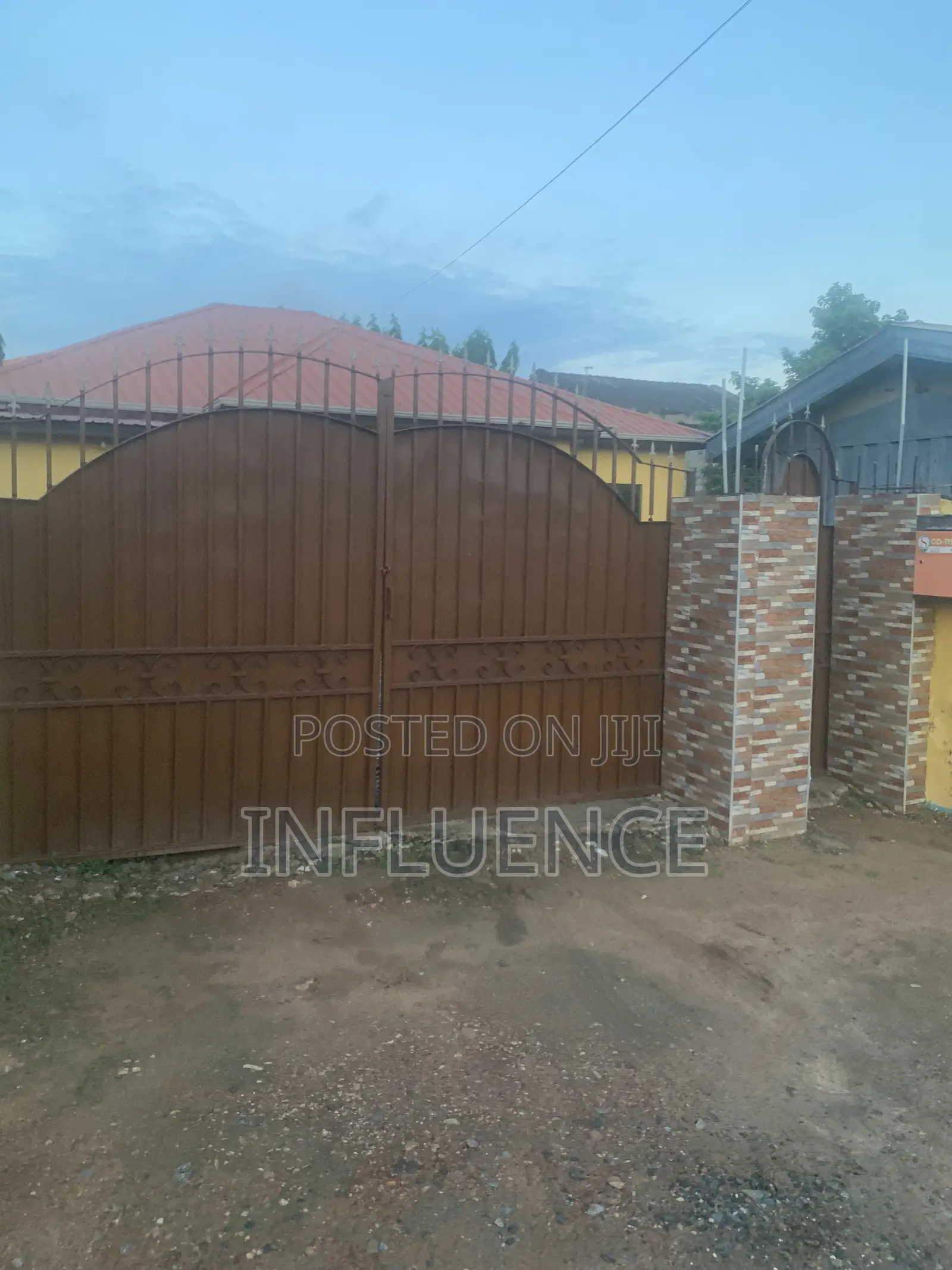 1bdrm Apartment in Lakeside, East Legon for rent