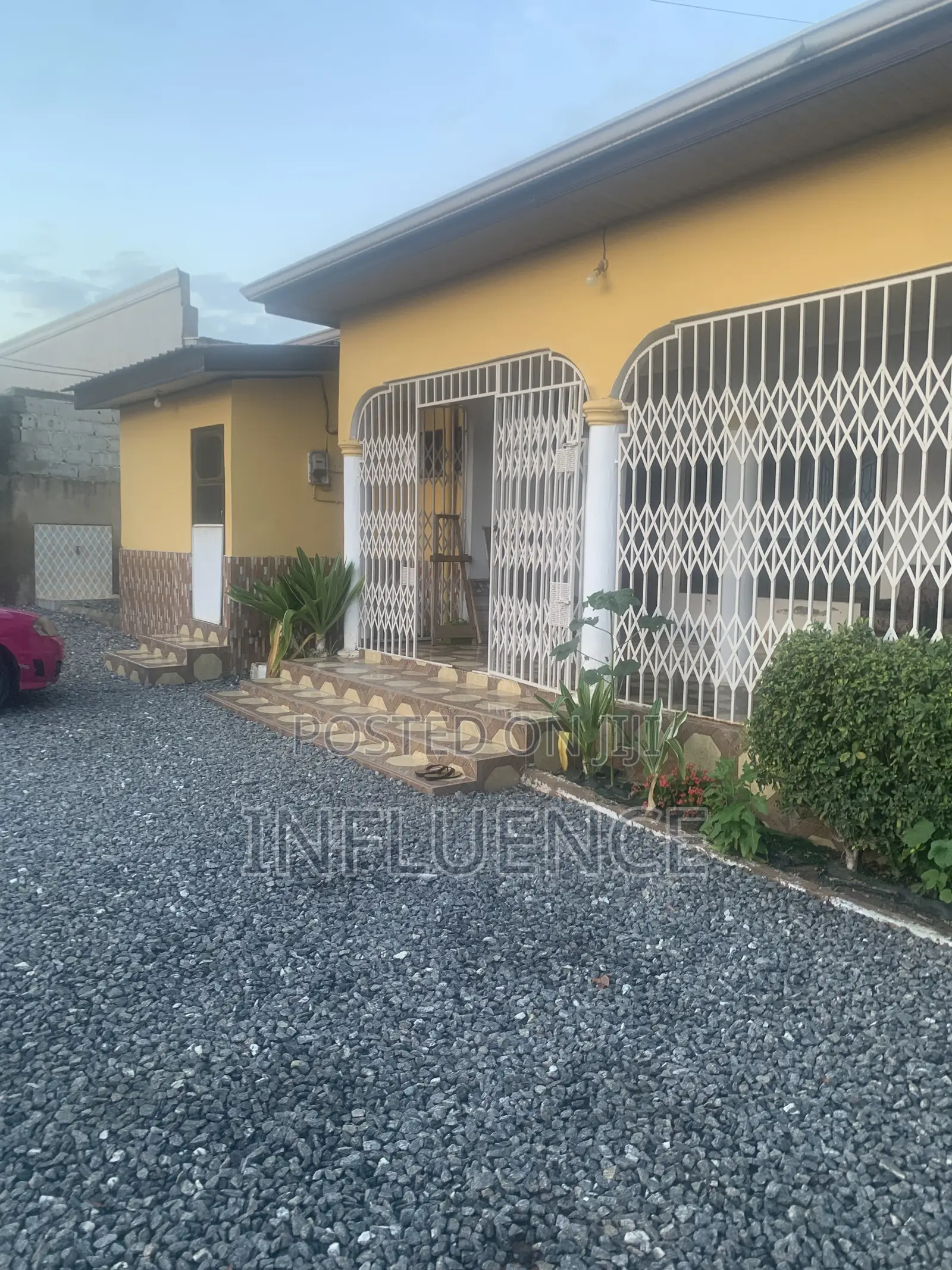 1bdrm Apartment in Lakeside, East Legon for rent
