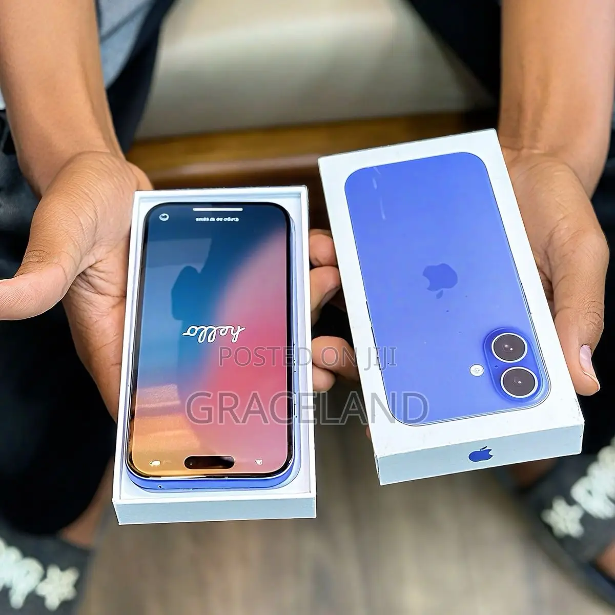 New Apple iPhone 16 Plus 128 GB Blue