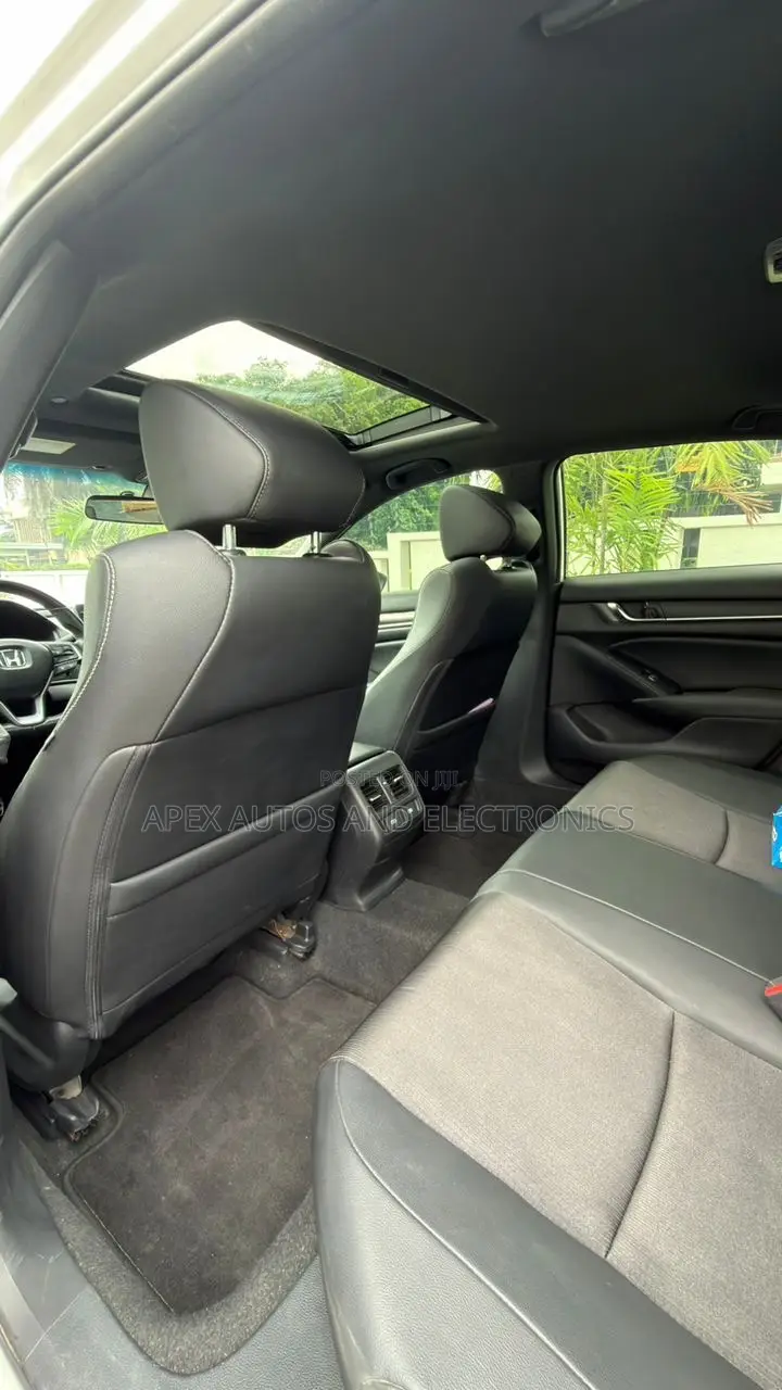 Honda Accord Sport 2.0T 2021 White
