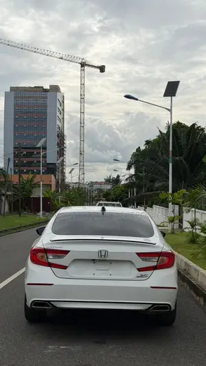 Honda Accord Sport 2.0T 2021 White