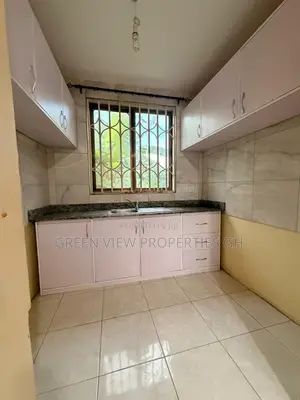 1bdrm Apartment in West Hills Mall Area for rent