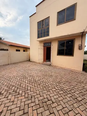 1bdrm Apartment in West Hills Mall Area for rent