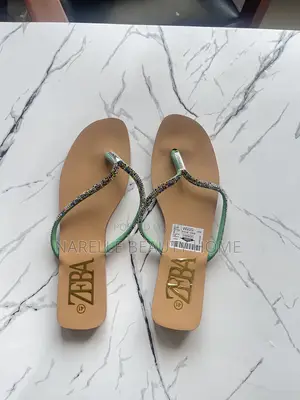 Size 41 - Ladies Quality Beautiful Slippers