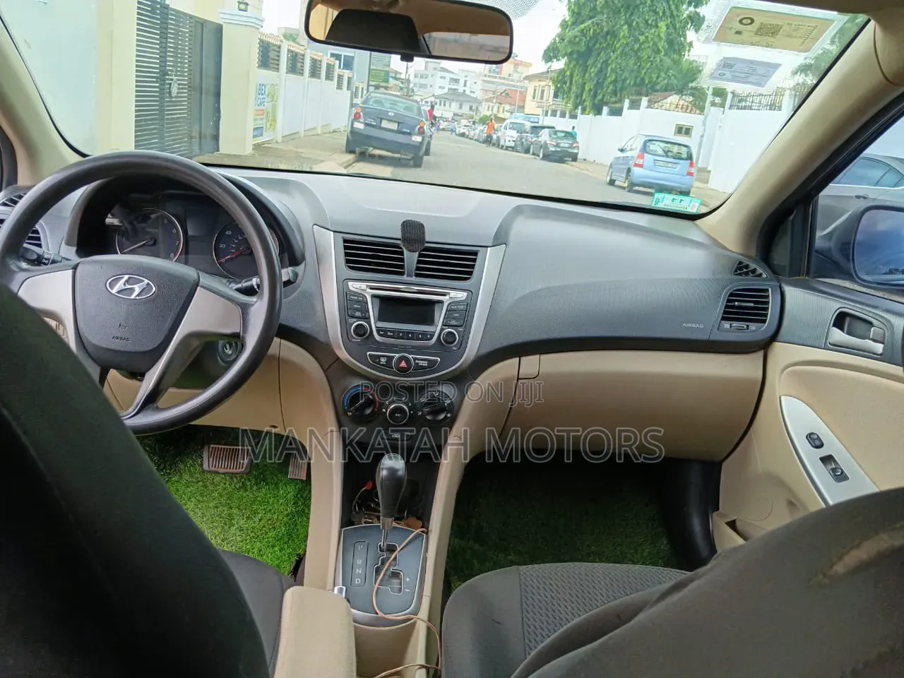 Hyundai Accent 2015 Black