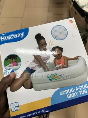 Baby Pool Sitter