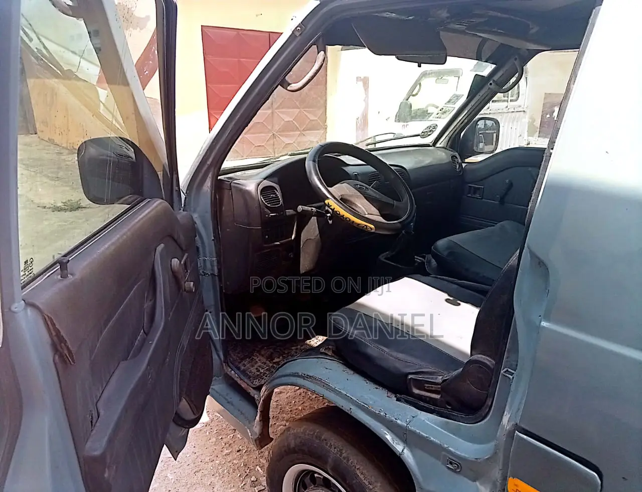 Hyundai H-100 2004 Grey