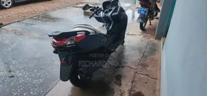 Yamaha Majesty 2019 Black