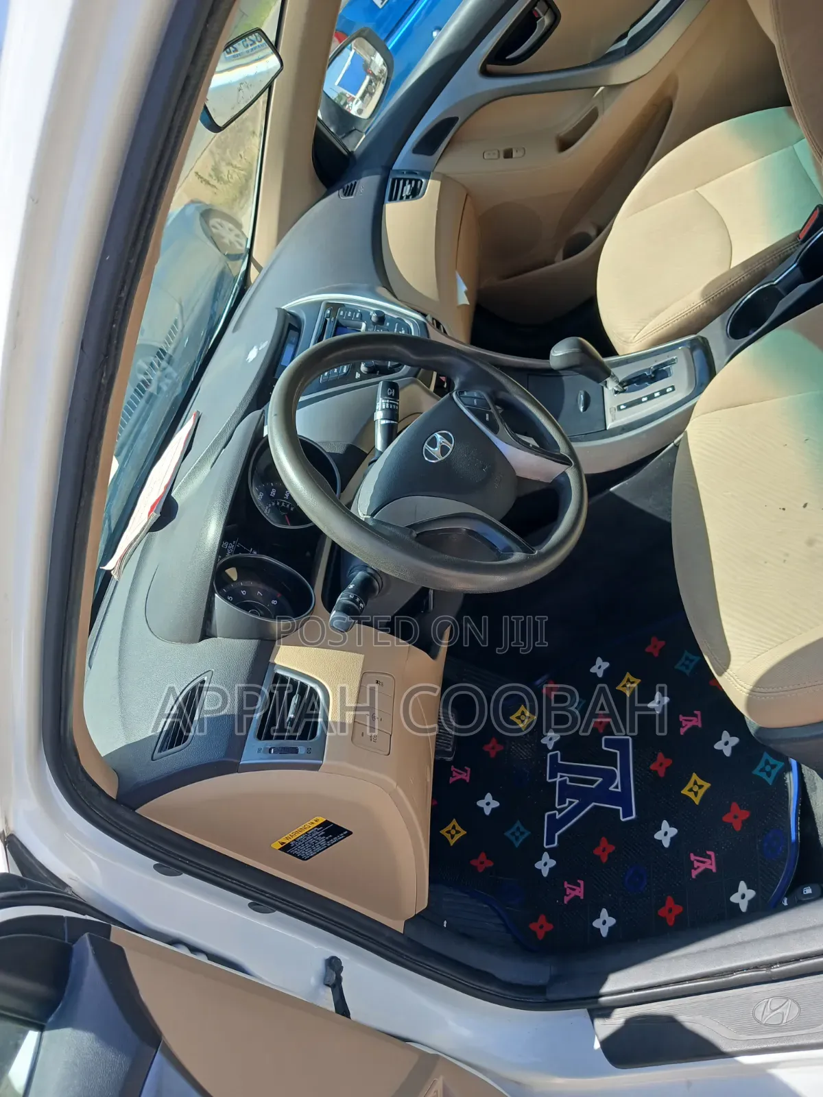 Hyundai Elantra 2013 White
